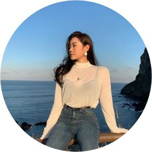 Andryany Amir photograph