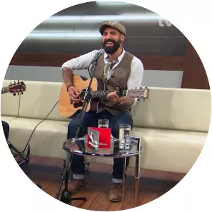 Andy McSean - Singer-songwriter