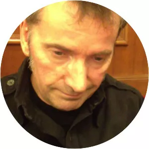 Andy Warren - English bassist