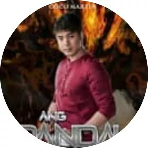 Ang Panday photograph