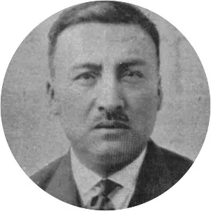 Ángel Flores Politician