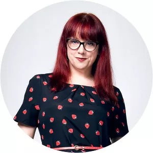 Angela Barnes - Solo comedian