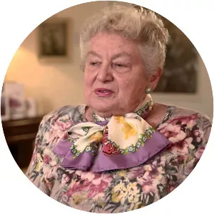 Angela Buxton - Tennis player