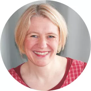 Angela Holzmann - Visual artist