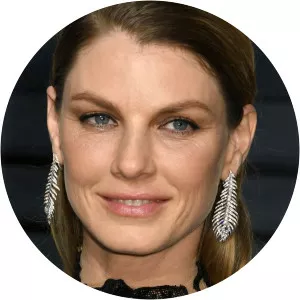 Angela Lindvall