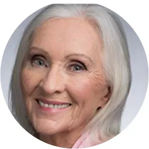 Angela Narth - Canadian writer