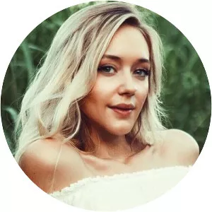 Angela Sue Cheslock - Musical artist