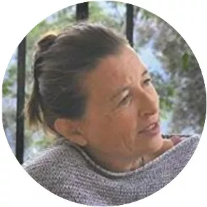 Angèle Paoli - Author