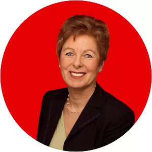 Angelica SchwallDüren