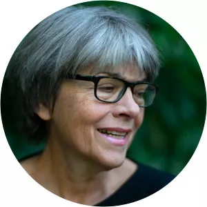 Angelika Linke - Author