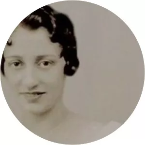 Angelina DeTolve photograph