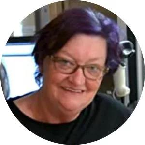 Angelique Mayhew photograph