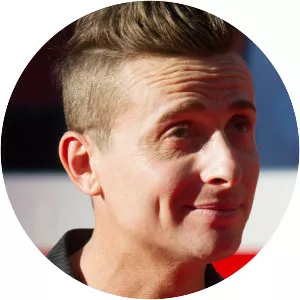 Angelo Pintus - Comedian