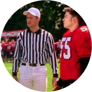 Angels in the Endzone - 1997 ‧ Drama/Sport ‧ 1h 30m