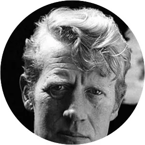 Angus Douglas‑Hamilton, 15th Duke of . . .