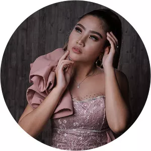 Anik Arnika - Musical artist