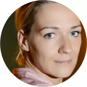 Anika Mauer - Actress