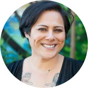 Anika Moa - New Zealand visual artist