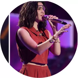 Anilee List - Singer