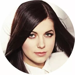 Anisa Vänikver - Singer