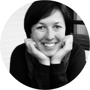 Anita Auer - Higher education teacher