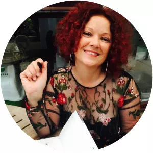 Anita Kelsey - Singer-songwriter