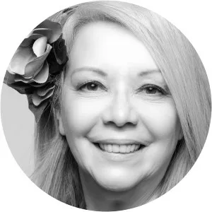 Anita Vivas - Victor Drija's mother