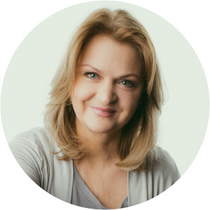 Anja Stange - Actress