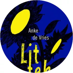 Anke de Vries