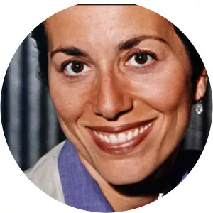 Ann Lewnes photograph