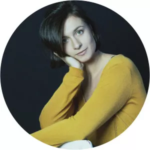 Anna Besson - Musical artist