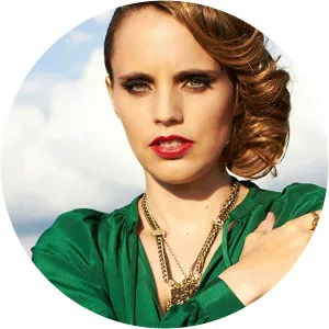 Anna Calvi