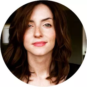 Anna Carey - Journalist