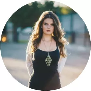 Anna Dellaria - Musical artist