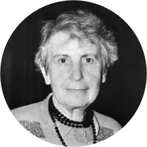 Anna Freud - British psychoanalyst ‧ Sigmund Freud's daughter