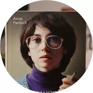 Anna Herbich