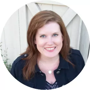 Anna Lee Huber - Author