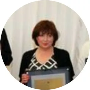 Anna Lewkowska - Author
