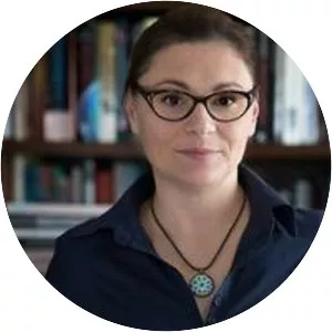 Anna Mazurkiewicz - Historian