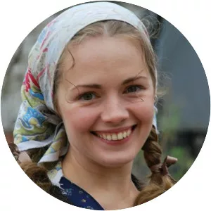 Anna Miklosh - Actress