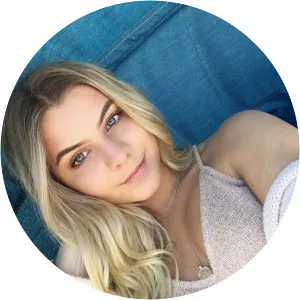 Anna Seavey - Daniel Seavey's sister