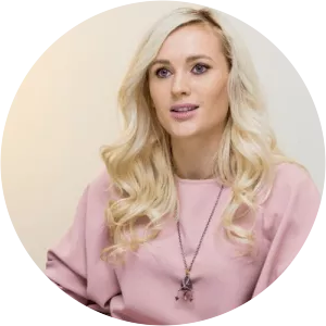 Anna Sharkunova - Singer