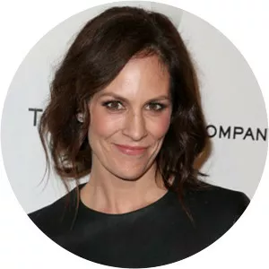 Annabeth Gish