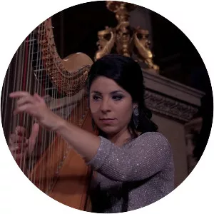 Anneleen Lenaerts - Harpist