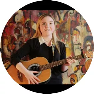 Anneliese McCarthy - Singer