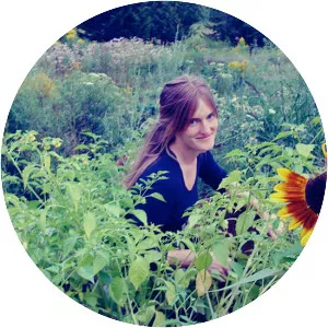 Annemarie Ahearn - Author