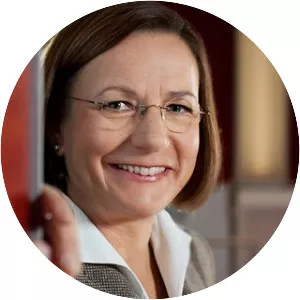 Annemarie Stoltenberg