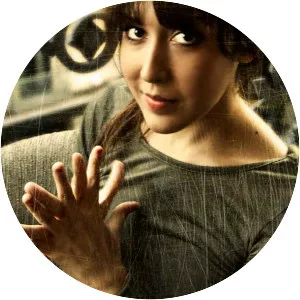 Anni B Sweet - Singer-songwriter