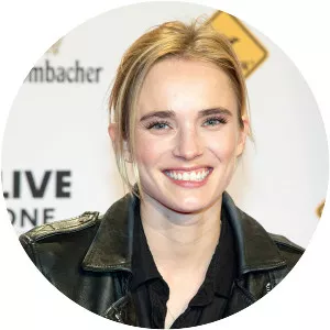 Annie Hoffmann - Television presenter