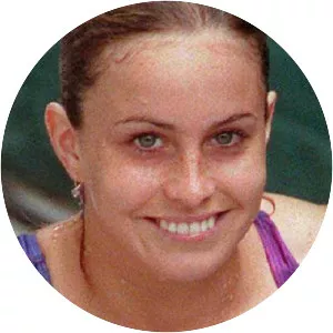 Annie Pelletier - Diver